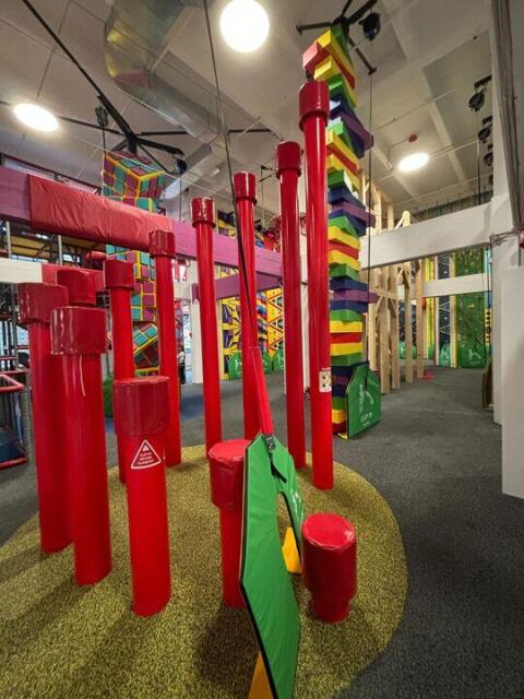 HAPIK fun climbing gym at Industry City, Brooklyn (NY)